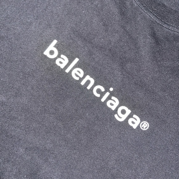 Balenciaga Copyright Logo Print T-Shirt - Picture 2 of 8